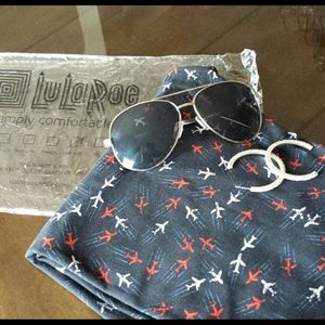 LulaRow legging planes